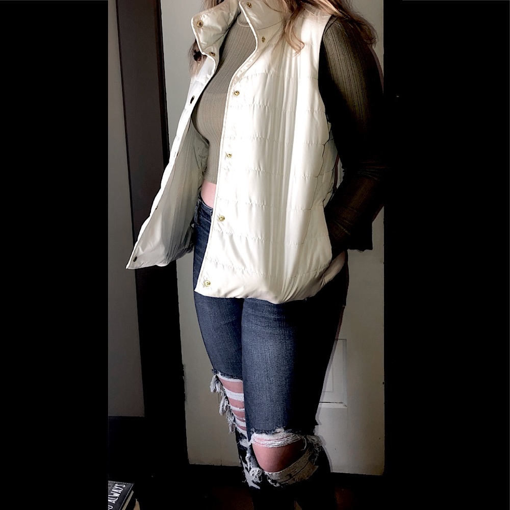 Michael Kors White Puffer Vest With Gold Buttons